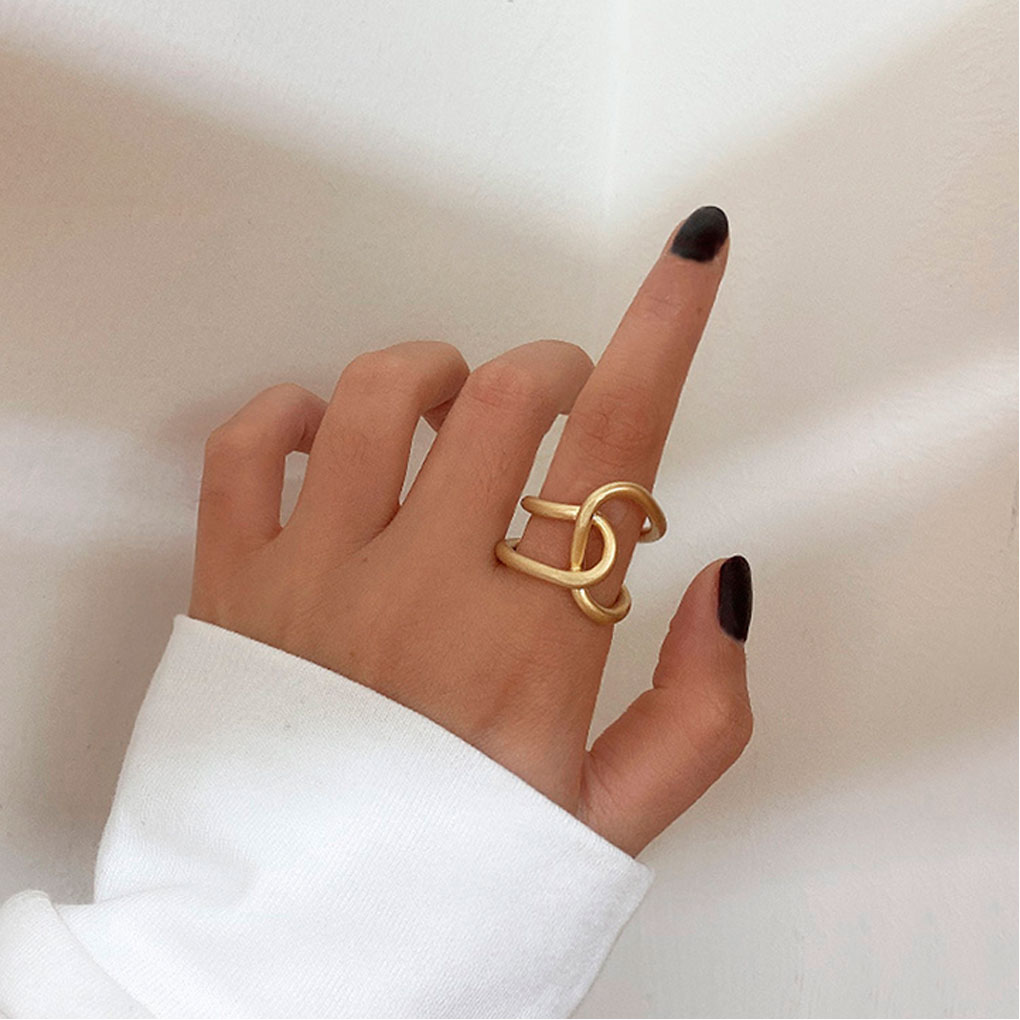 картинка Кольцо абстрактное от магазина LonnaMag