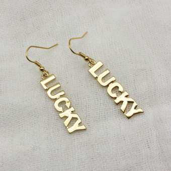 Серьги слово LUCKY