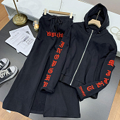 Картинка Костюм спортивный oversize красные надписи готический шрифт от магазина LonnaMag