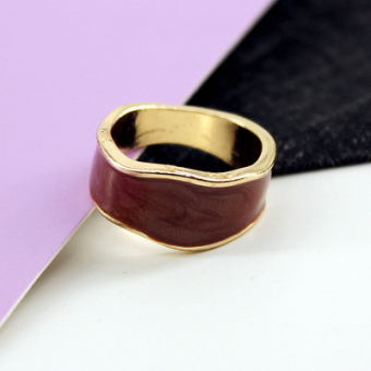 Кольцо неровный контур поверхность как камень